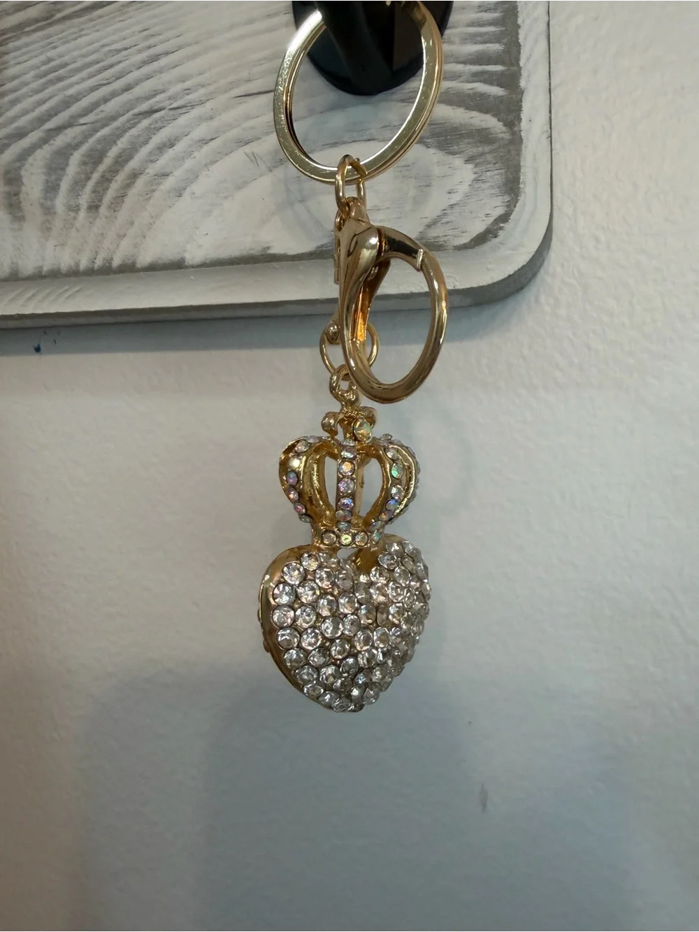 Princess Bundle Gold-Trim White Headband and Gold Crystal Heart Keychain